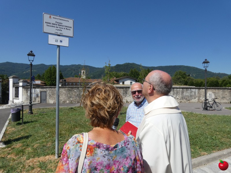 intitolazioneparcheggiolavello__39_.jpg (115 KB)