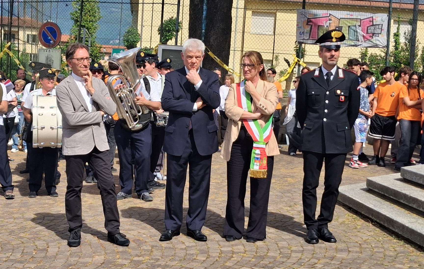 colicoingressodoncorrado__11_.jpg (1.34 MB)