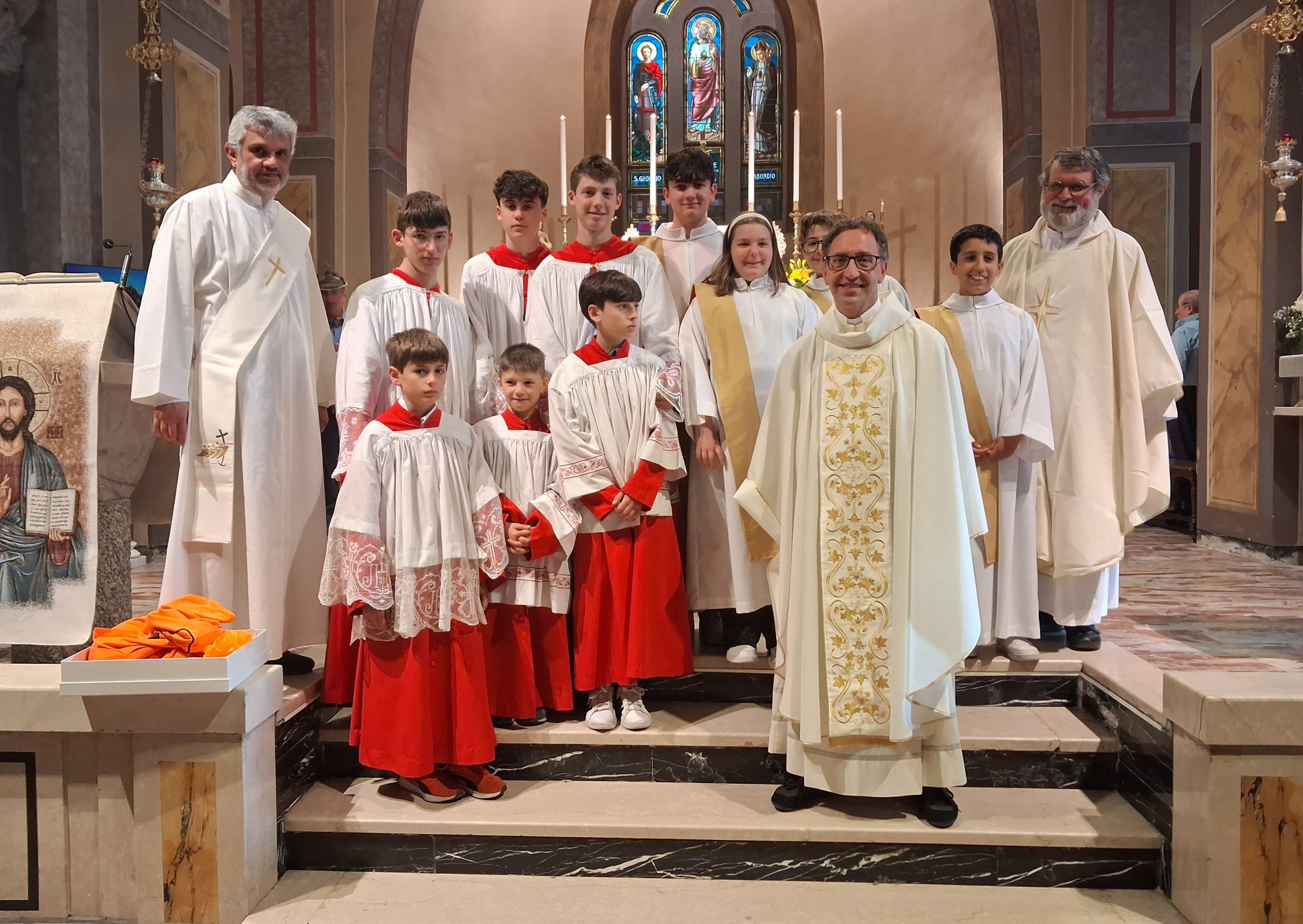 colicoingressodoncorrado__33_.jpg (1.16 MB)