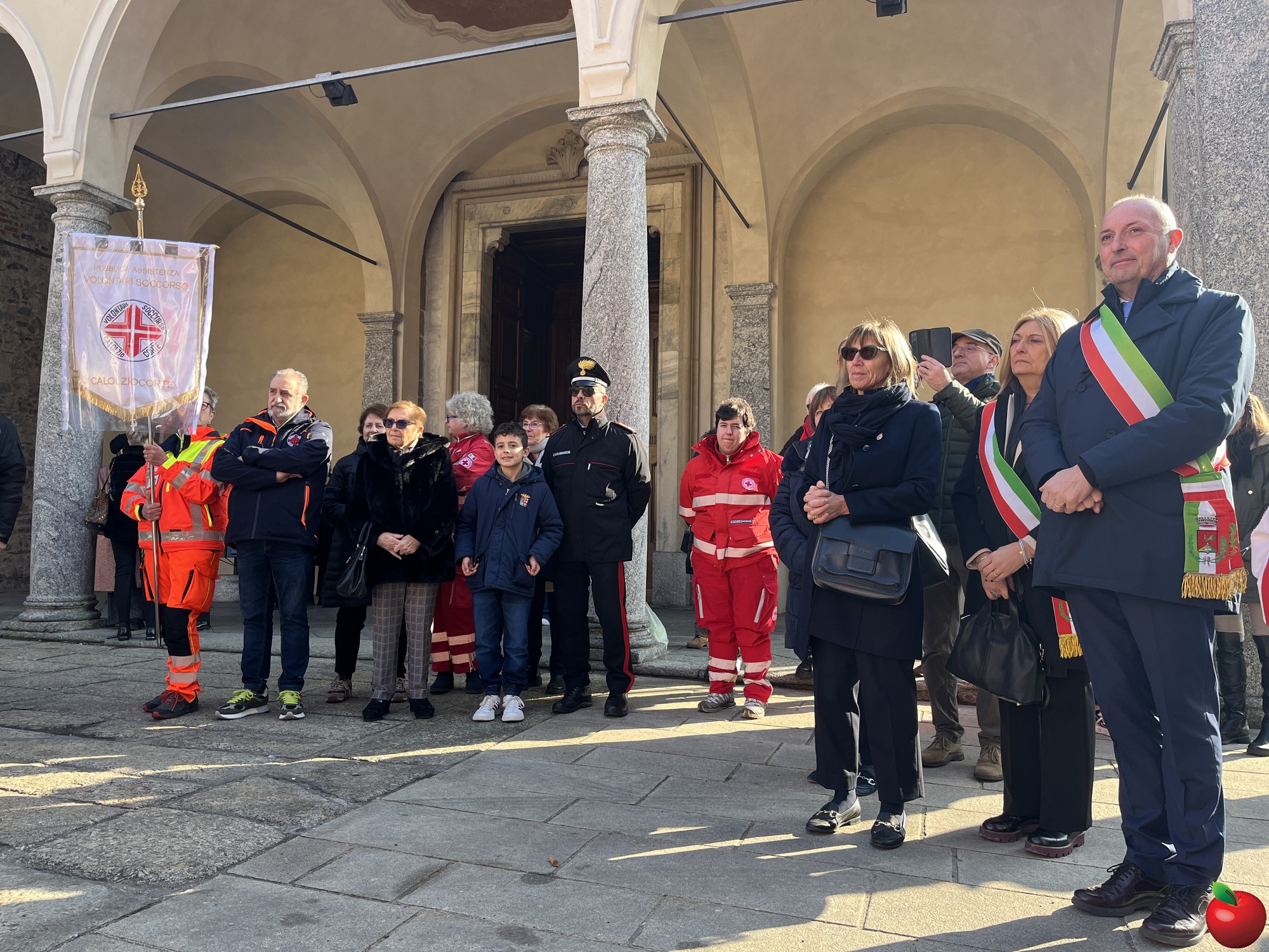 Galbiate-nuova_ambulanza-29.jpg (844 KB)