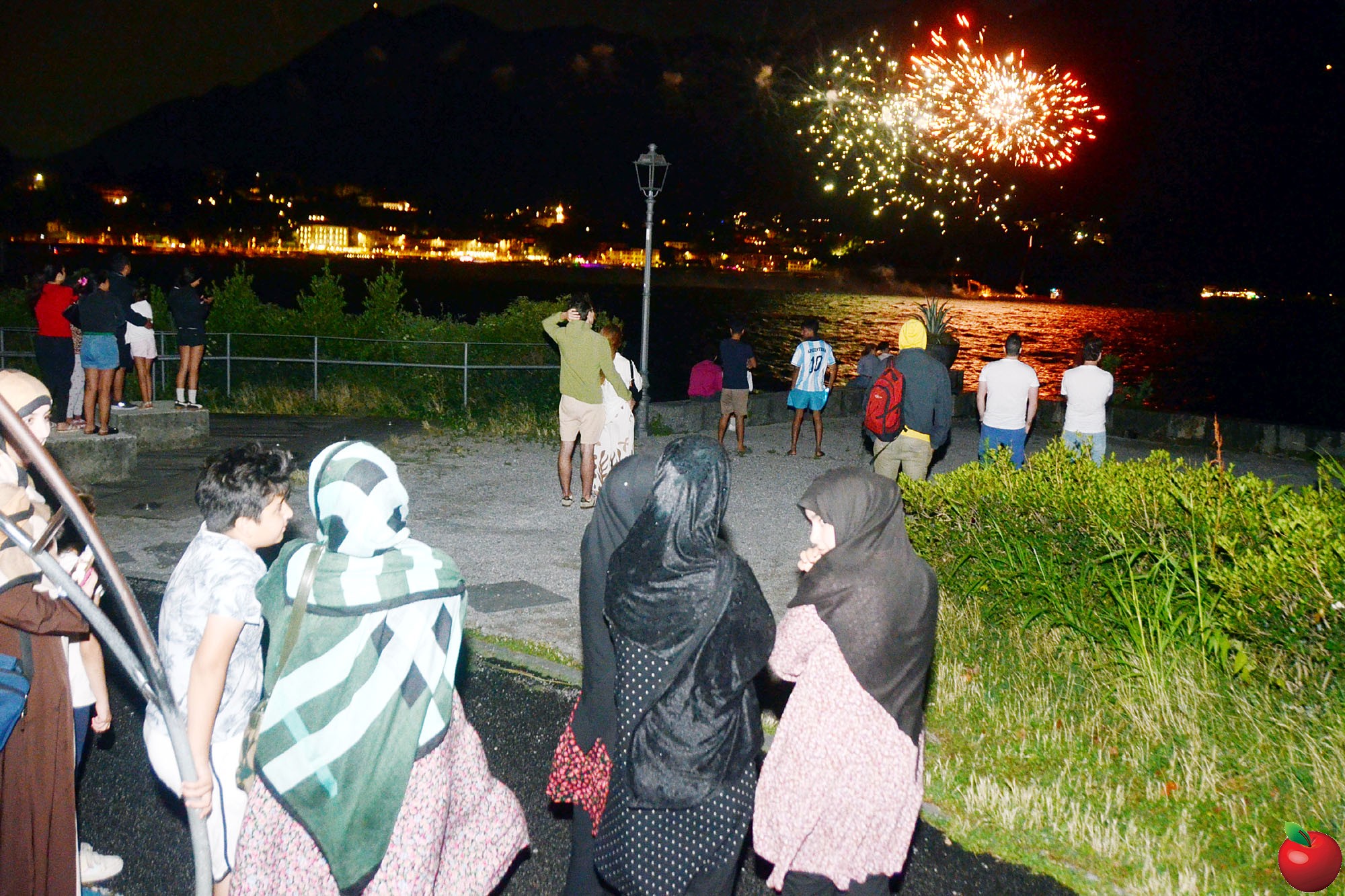 FUOCHI_D_ARTIFICIO__23_.jpg (650 KB)