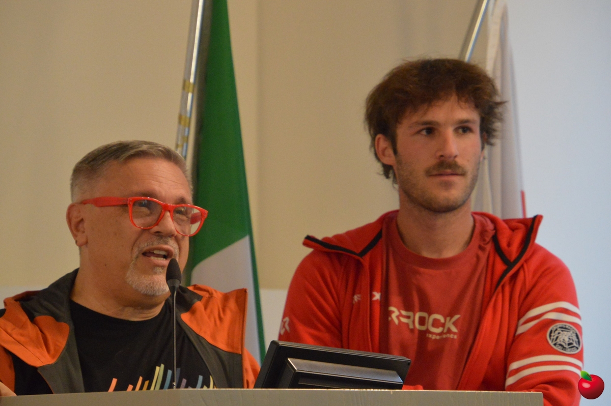 04_Accademici__5__Luca_Calvi_e_Giacomo_Mauri.jpg (546 KB)