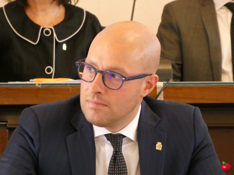 giuntaboscagli__15_.jpg (79 KB)
