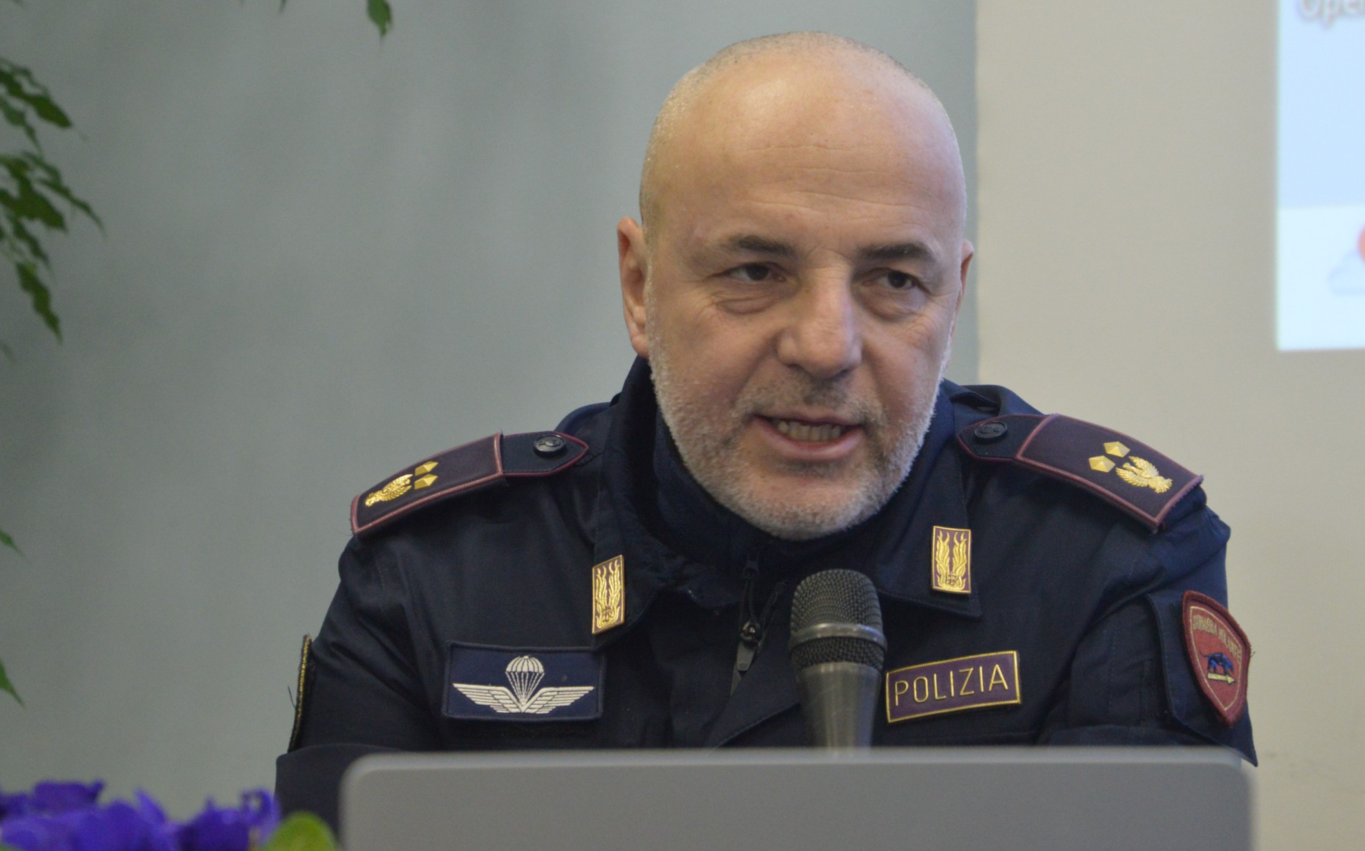 08_Italo_Cant_.JPG (897 KB)