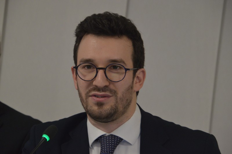 01_Raffaele_Riva.JPG (39 KB)