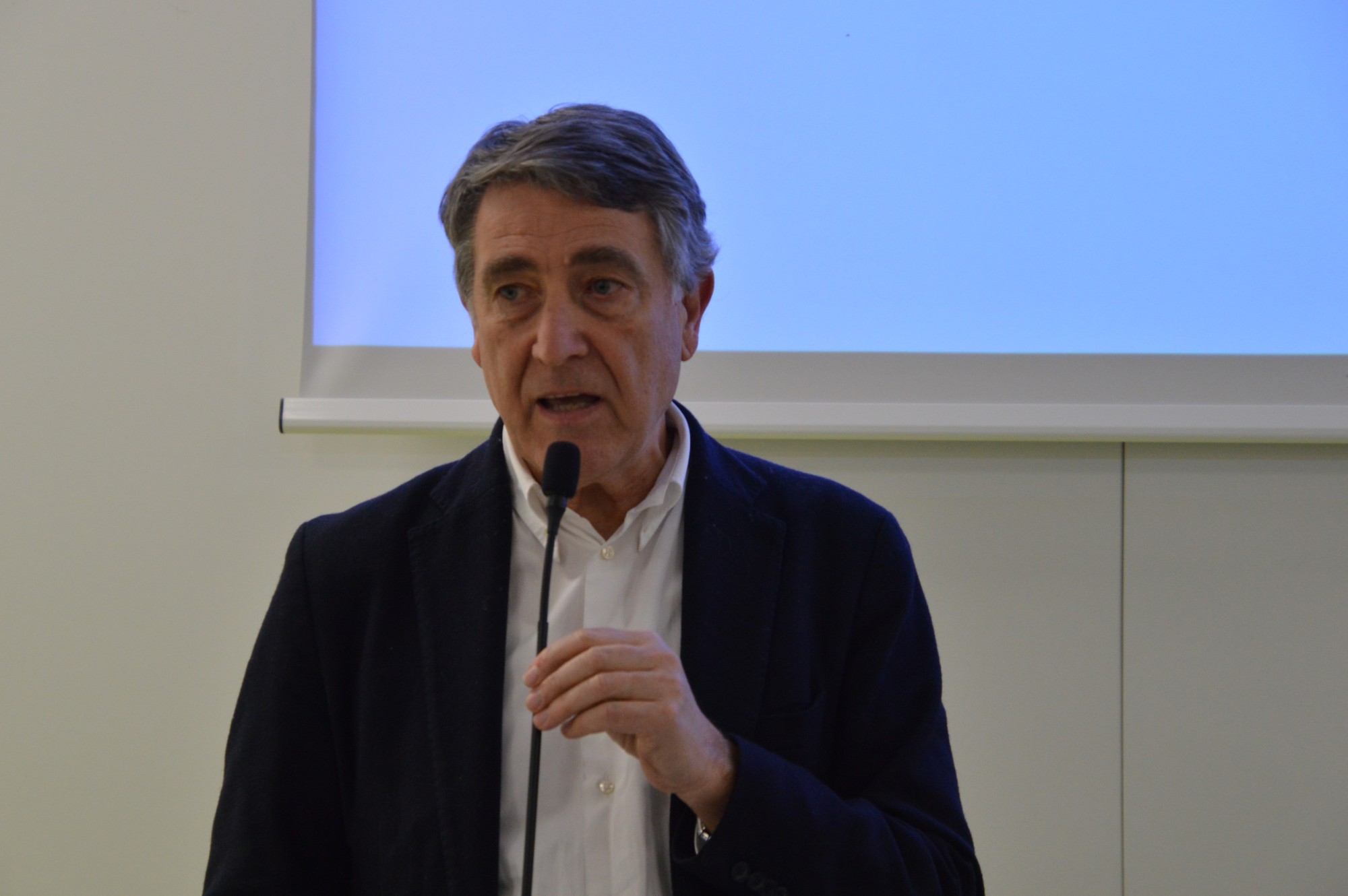 01_Luciano_Gualzetti.JPG (212 KB)