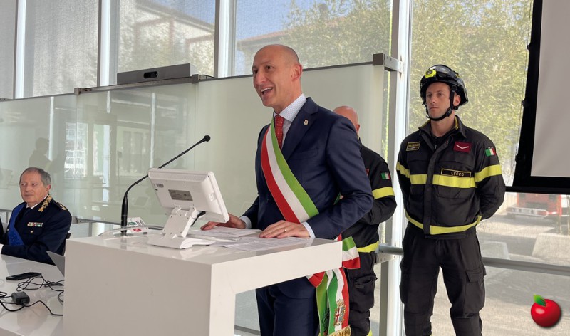 IMG_9042.jpg (91 KB)