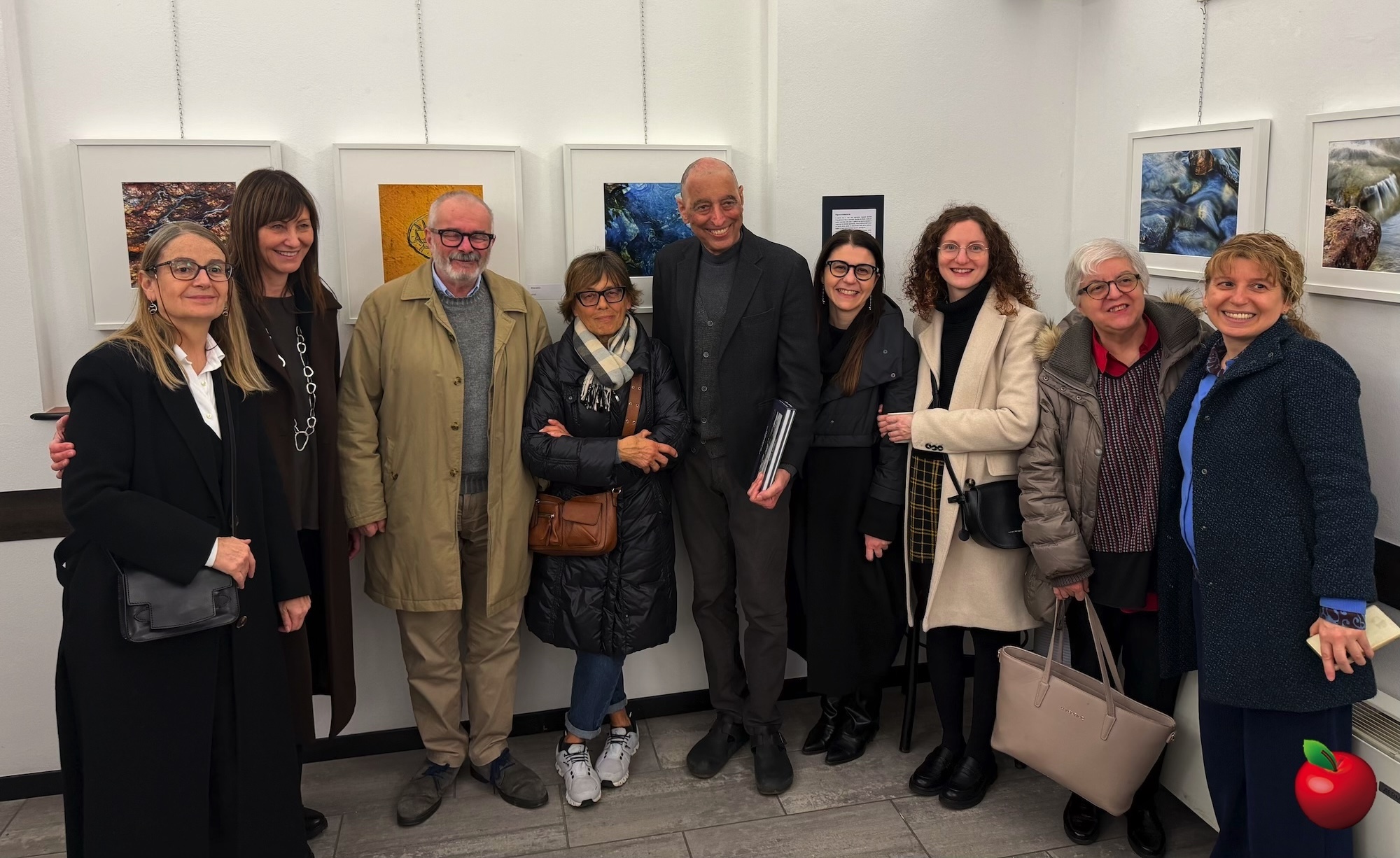 IMG_2274.jpg (691 KB)