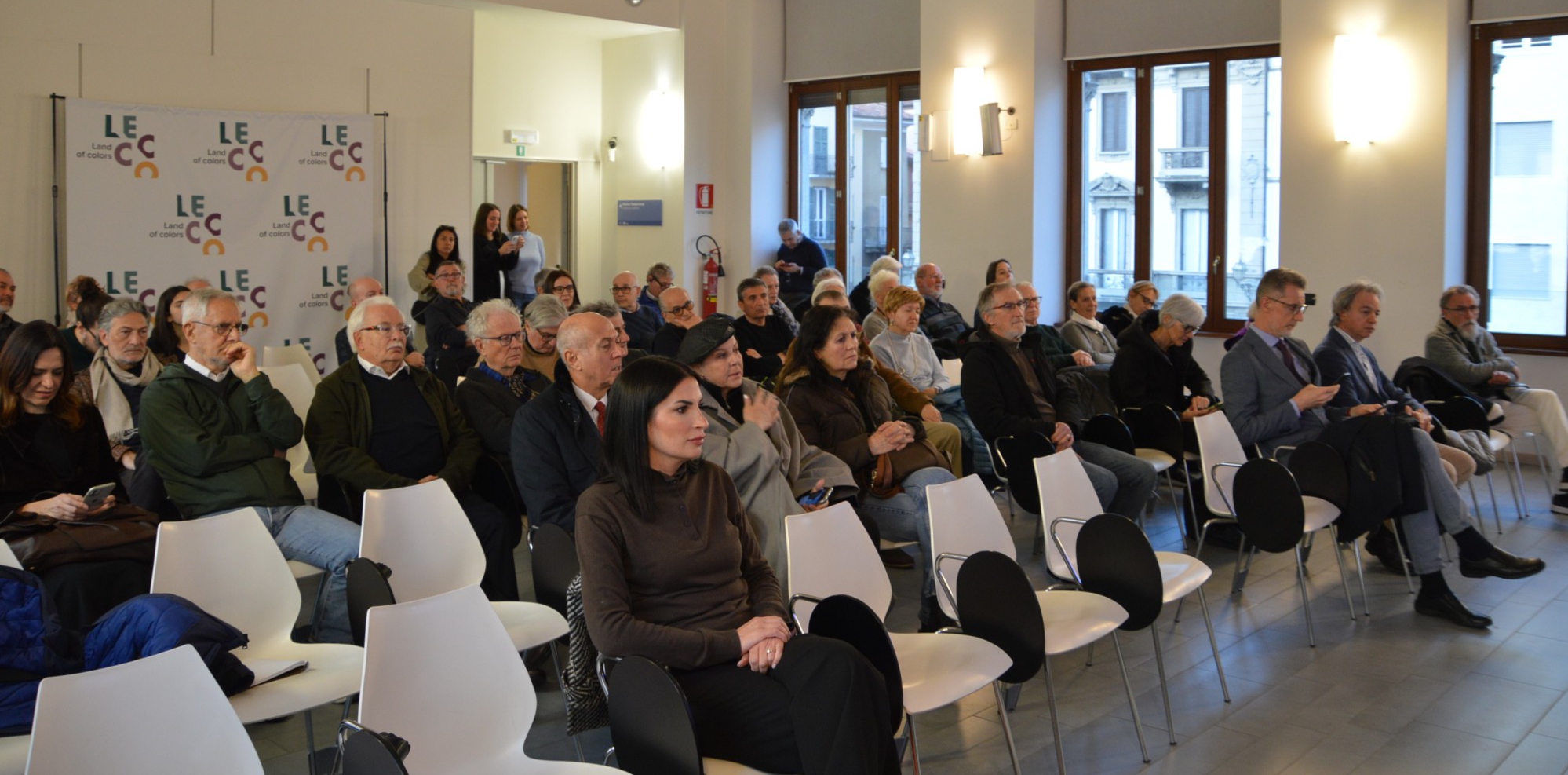 mostrahokusai__3_.JPG (796 KB)