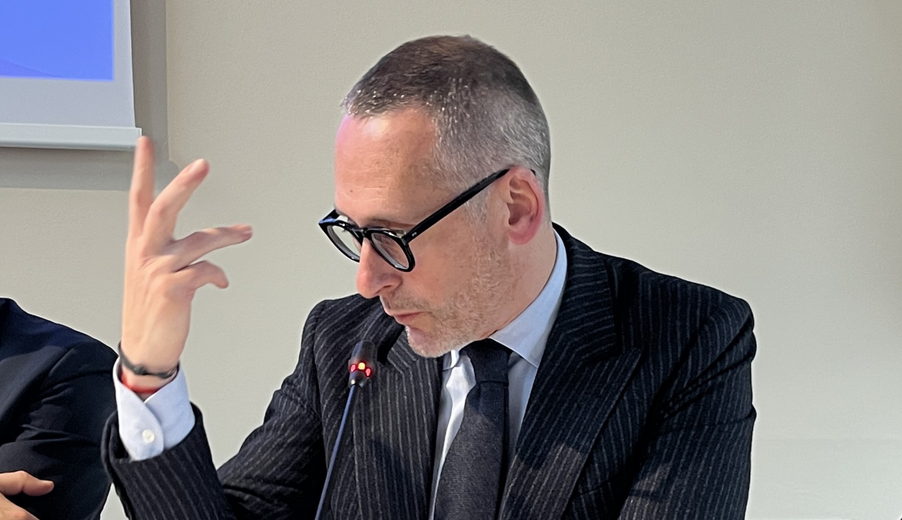 IMG_8046.jpg (539 KB)