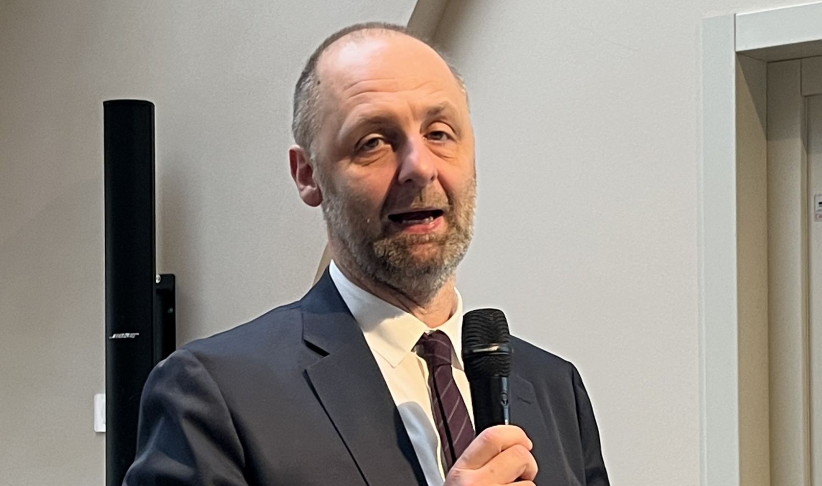 IMG_8058.jpg (553 KB)