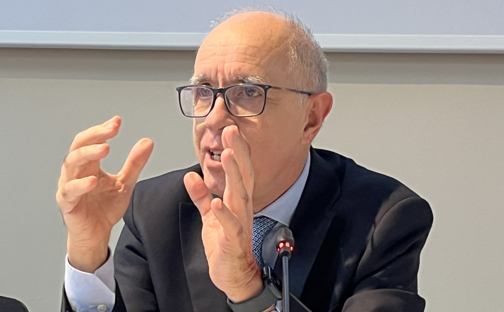 IMG_8062.jpg (542 KB)