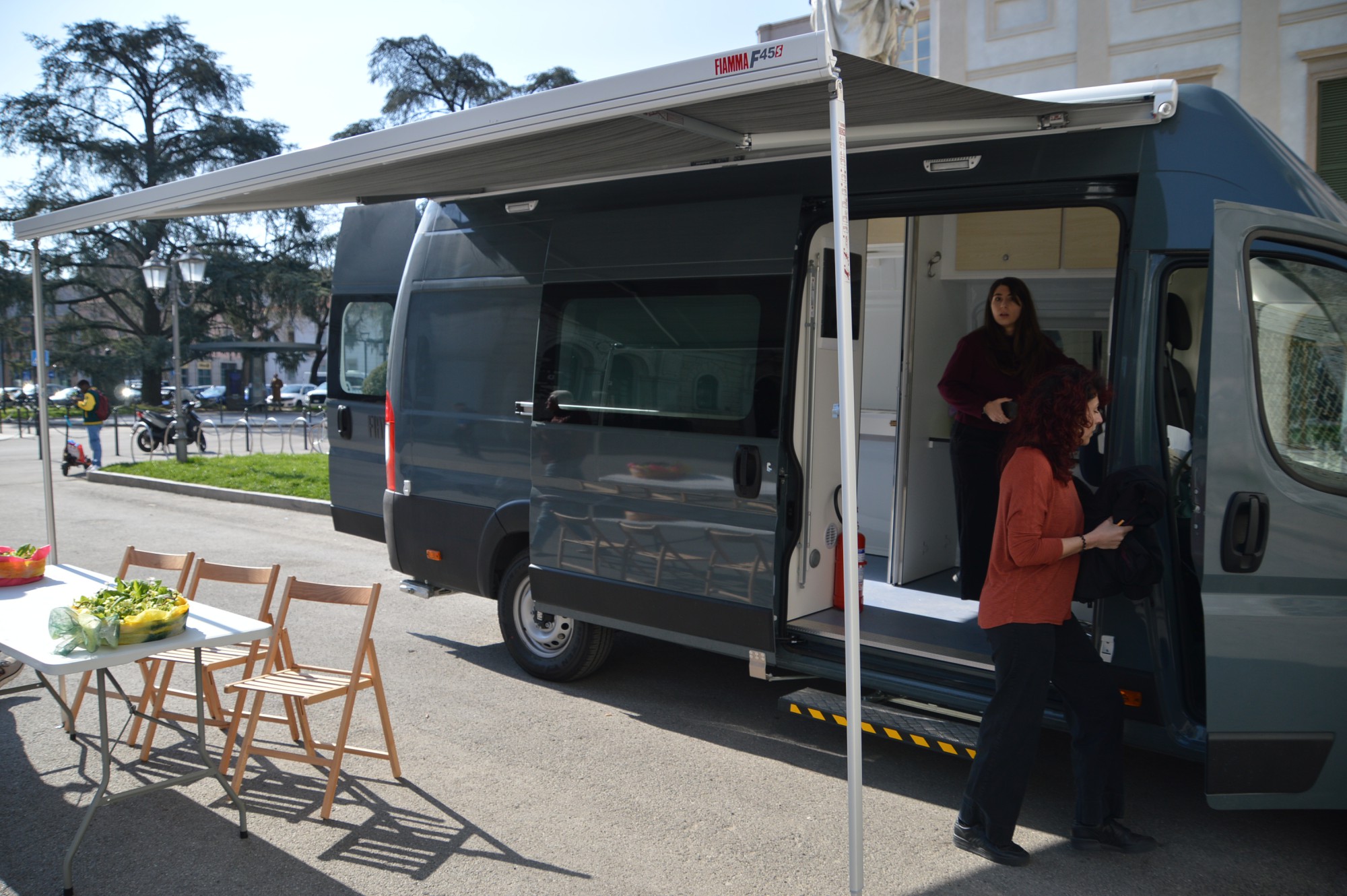 unitamobilecamper__1_.JPG (490 KB)