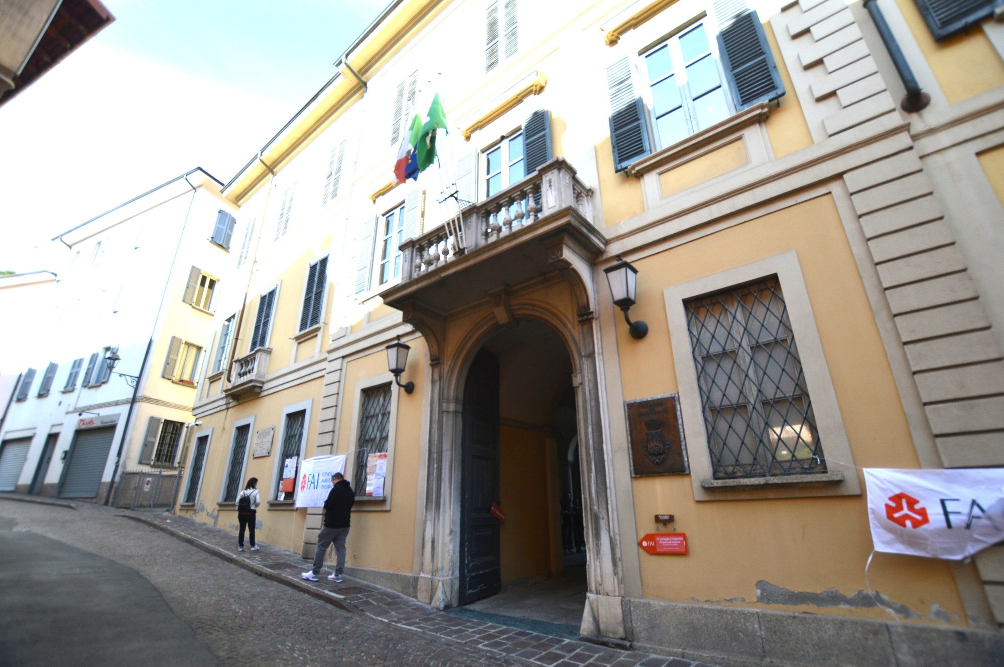 1_Palazzo_Agudio_Municipio__17_.JPG (426 KB)