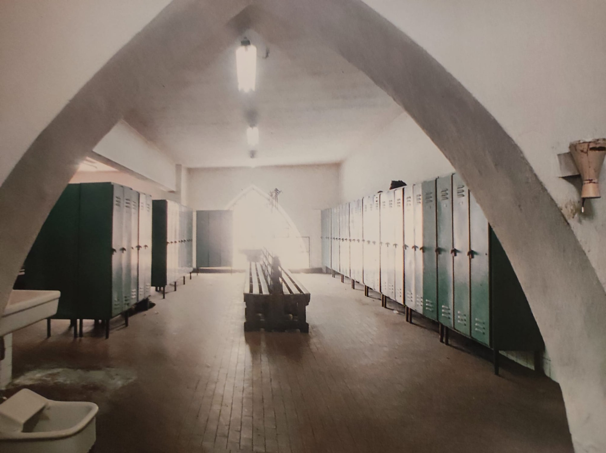 Lo_spogliatoio__1_.jpg (269 KB)