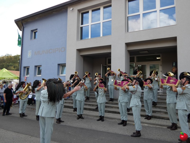 P1140421.jpg (107 KB)