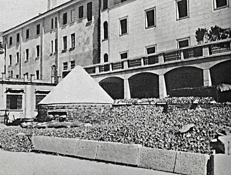 06_Banca_requisita_dai_tedeschi__2_.jpg (193 KB)