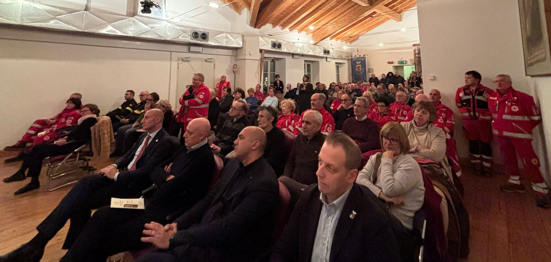 valmadrerabenemerenze__6_.jpeg (861 KB)