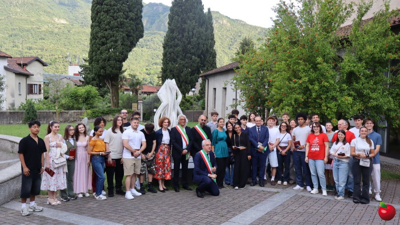 Valmadrera-Malgrate-Olvierio_Lario_costituzioni-62.jpg (136 KB)