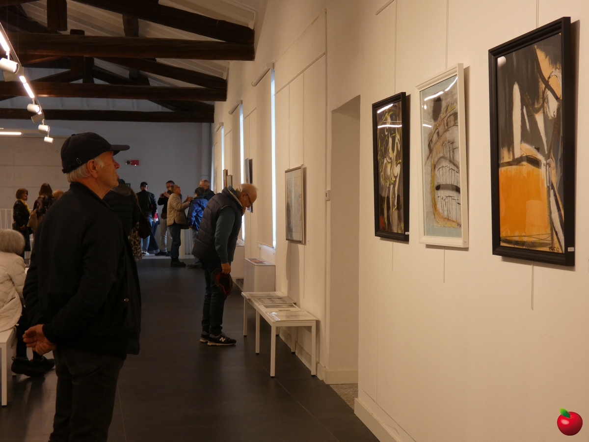P1110783.jpg (614 KB)