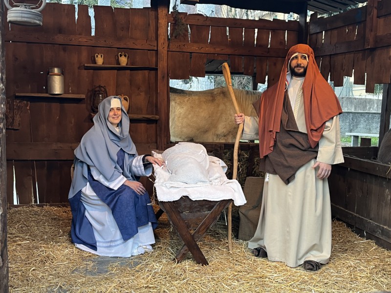 Valmadrera-presepe_vivente-5.jpg (156 KB)