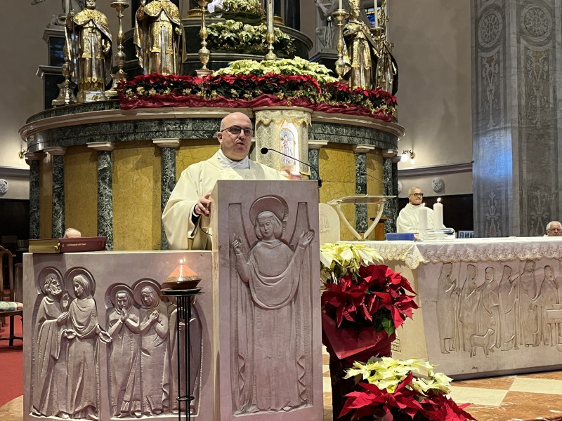 IMG_7590.JPG (168 KB)