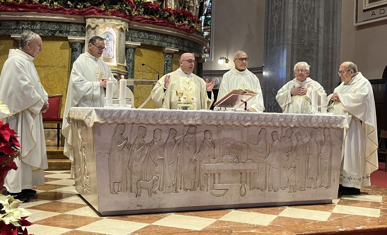 Valmadrera-messa_sacerdoti_valmadreresi-11.jpg (296 KB)