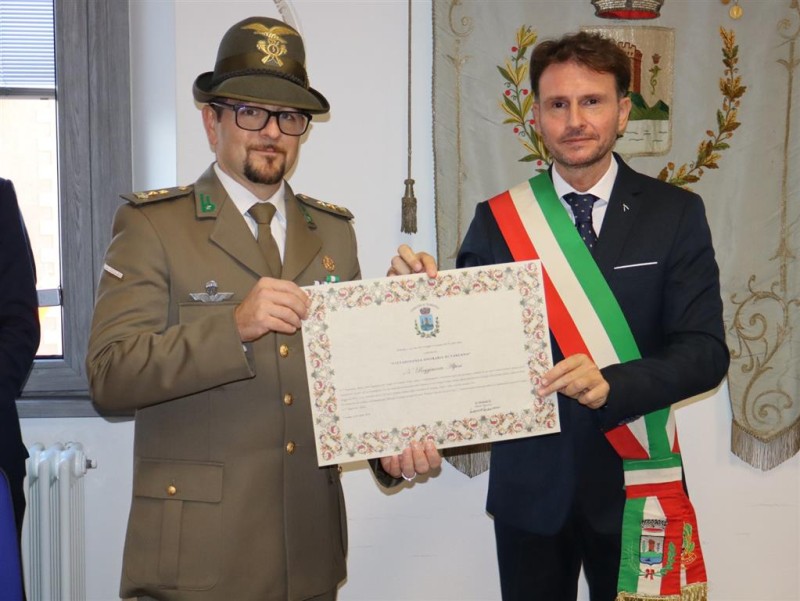 10 Cittadinanza onoraria  Medium .