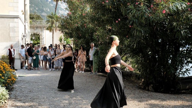 ballerine con spettatori